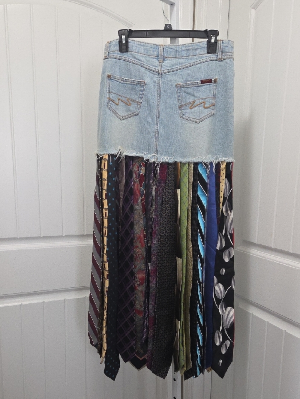 Bohemian Recycled Denim Maxi Tie Skirt with Multi-Patterned Panel - Picture 4 of 6